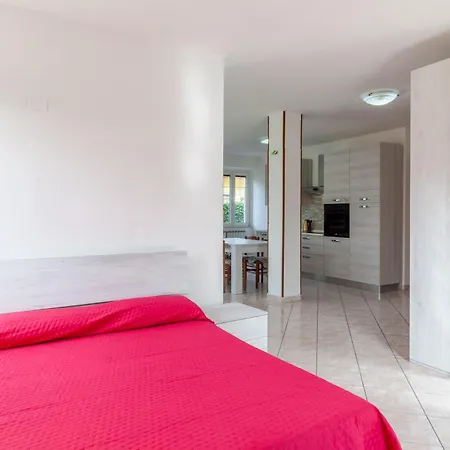 Casa * Massa (Tuscany)