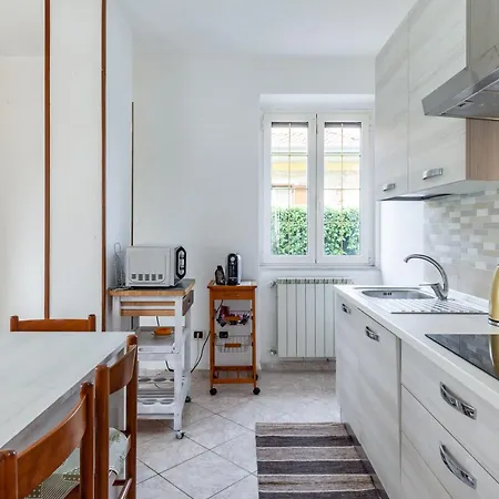 Casa *